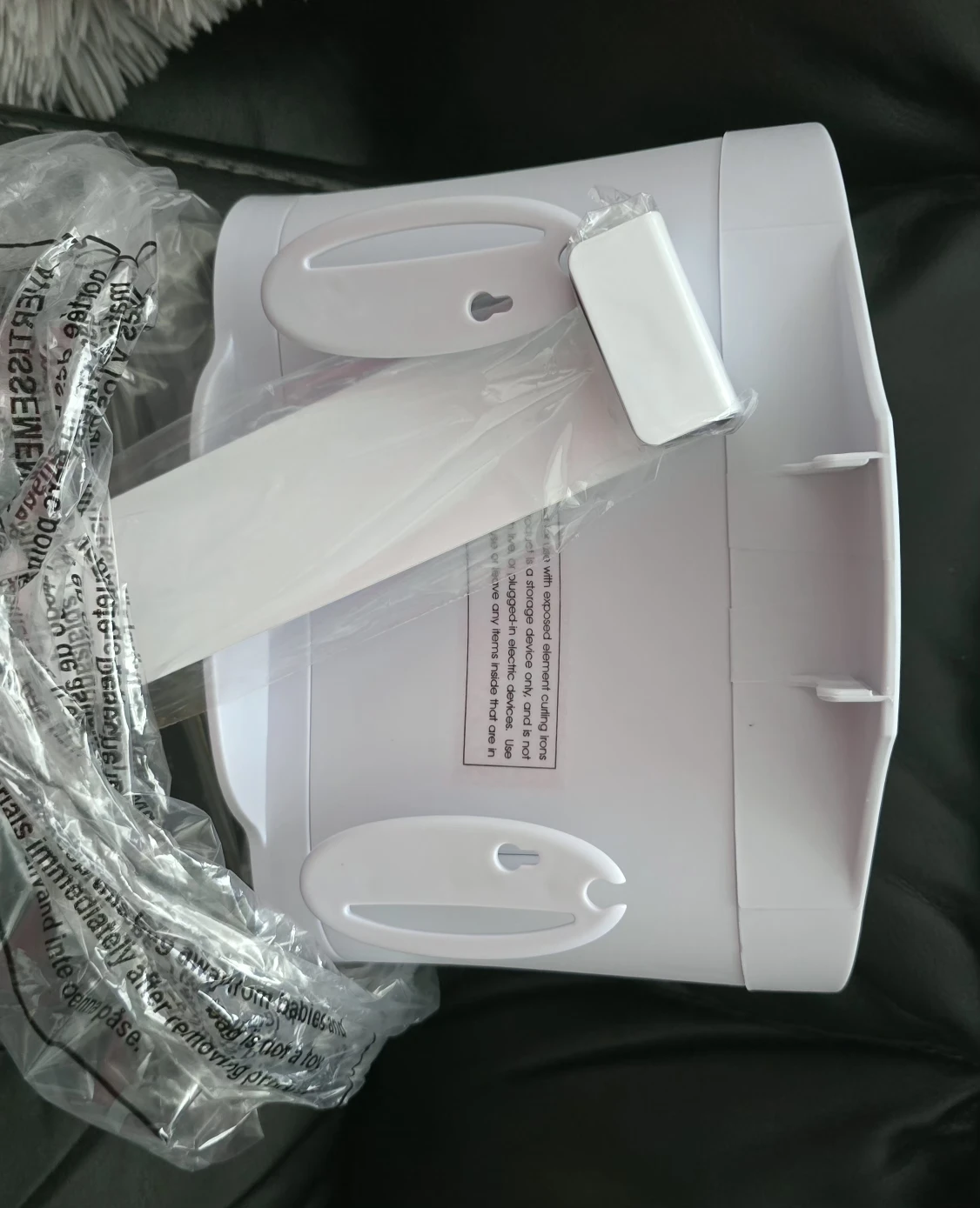 Brand new Over the Door storage station for sale only $5 - photo 5