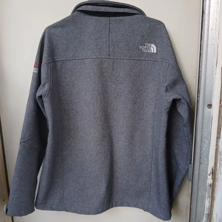The North Face Flight Series Jacket - Size L image indicator(2)