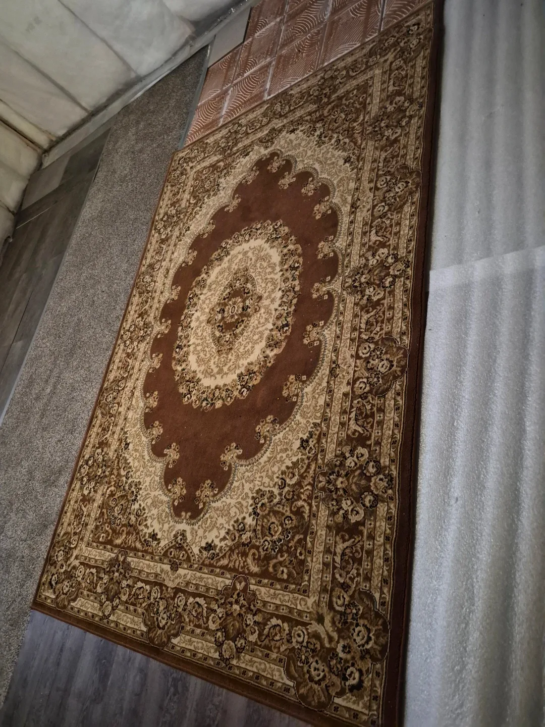 Brown Floral Patterned Area Rug