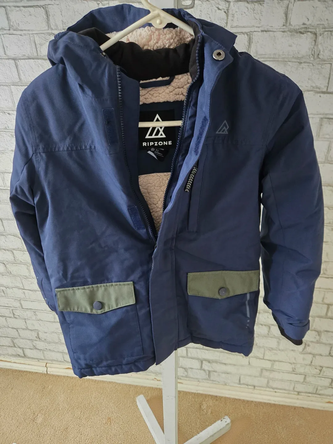 Ripzone Blue Jacket Size S/P image indicator(3)