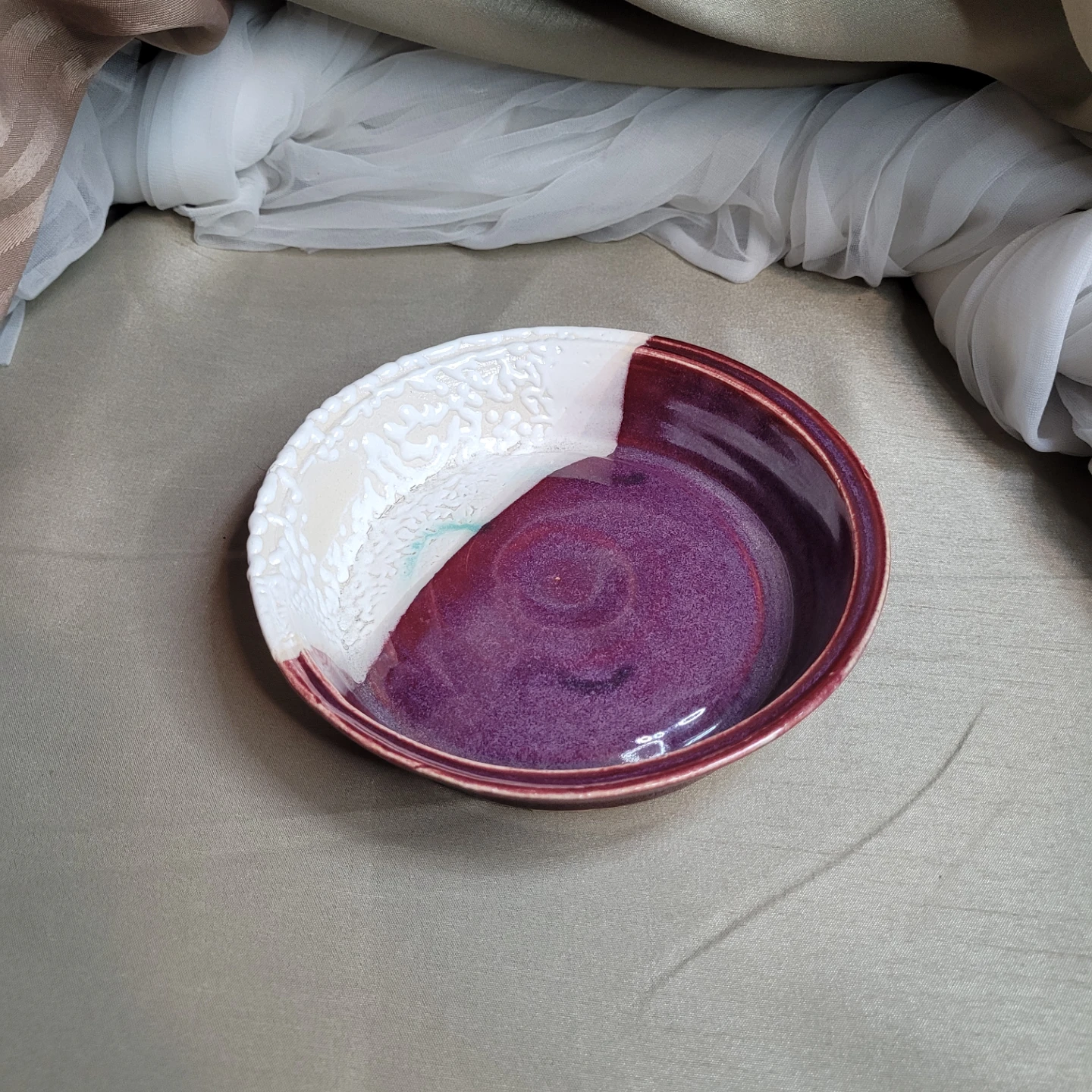 6 3/4" x 1 1/2" Deep Pottery Dish - photo 5