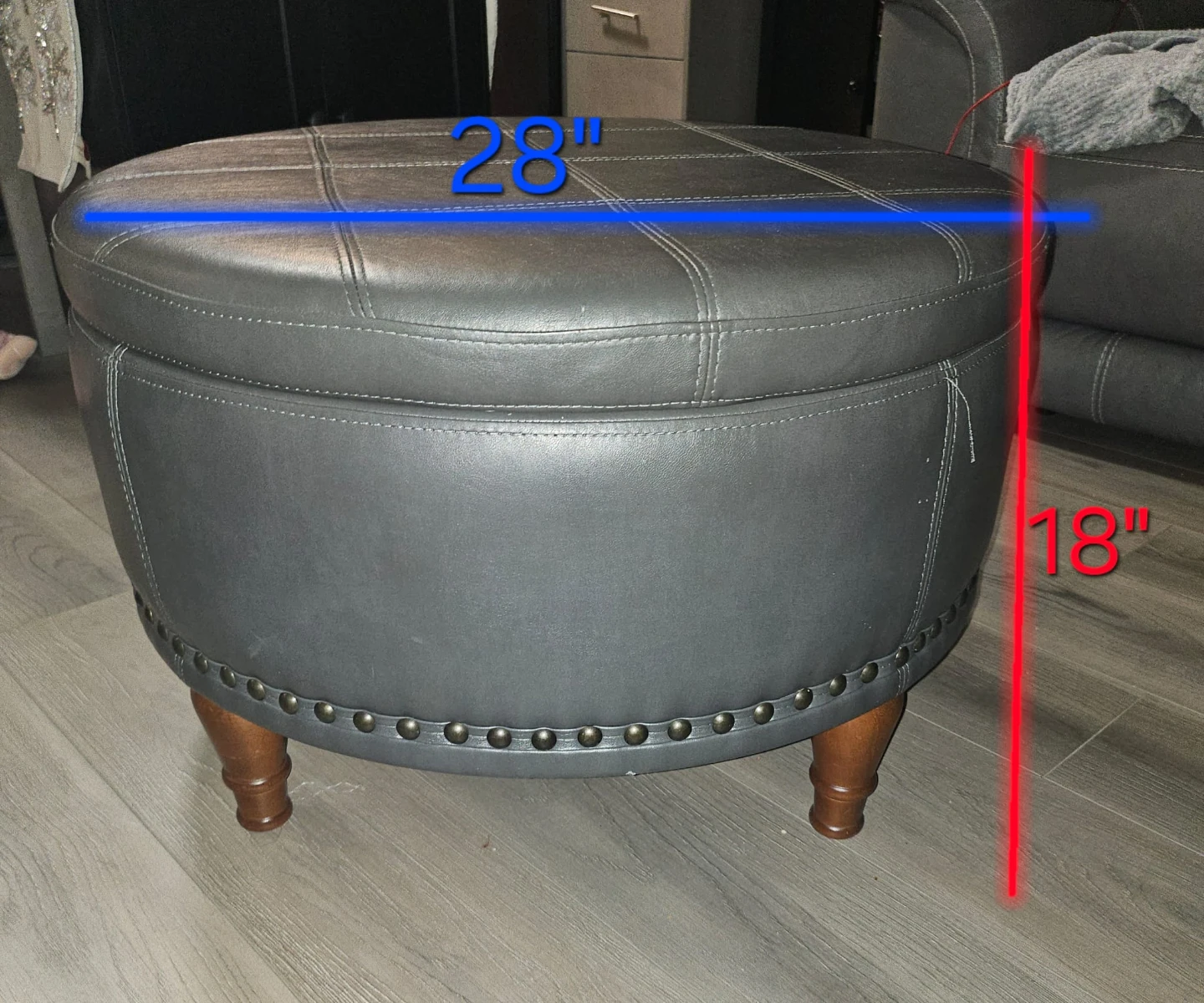 GENUINE LEATHER - Grey Round Storage Ottoman - 28" x 18"