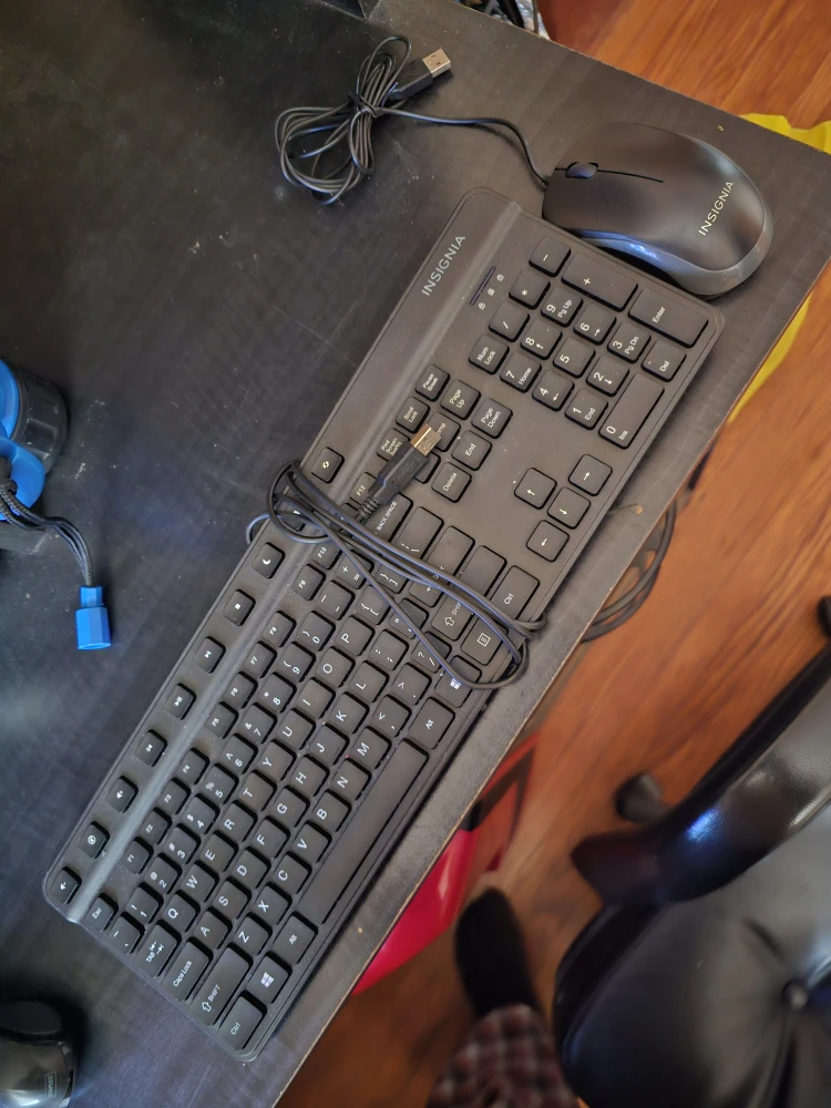 Insignia keyboard +mouse set - photo 3