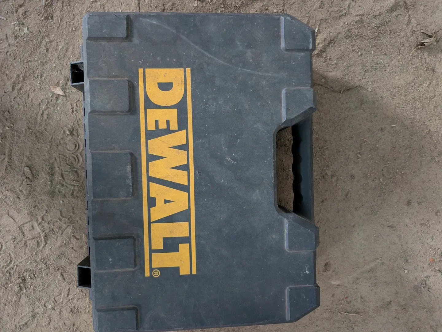 DeWalt 18V Cordless Drill Kit with Case