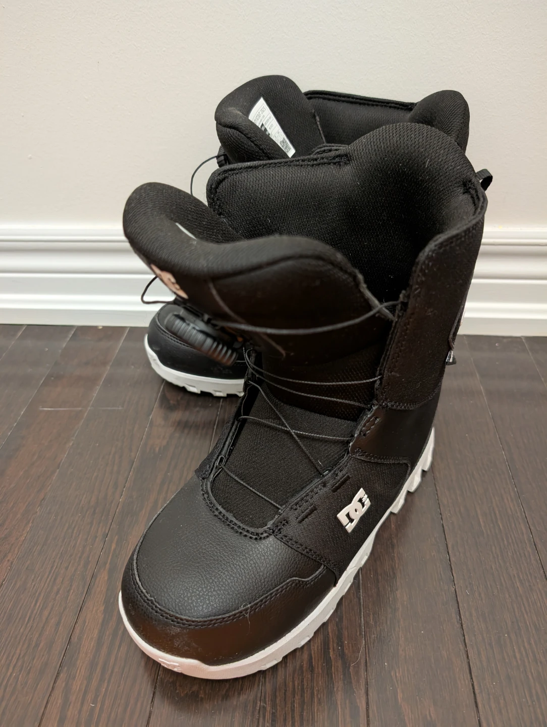 DC Youth Scout 2025 Snowboard Boots - Size 5