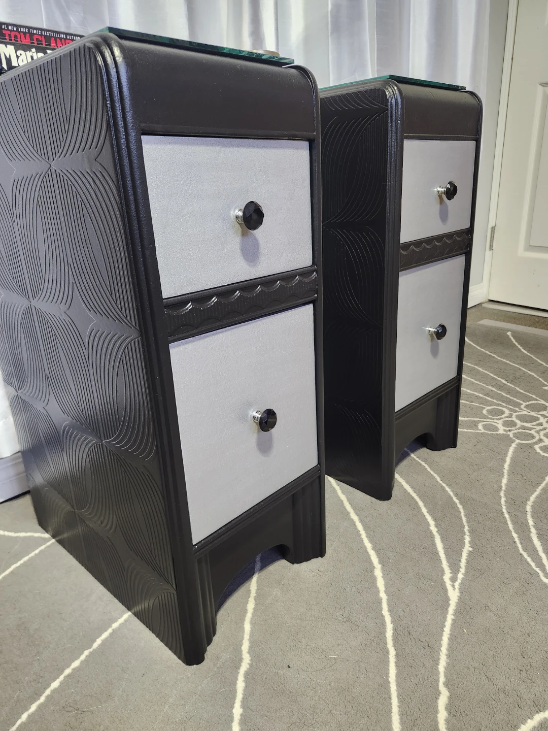 Vintage Nightstands - photo 3