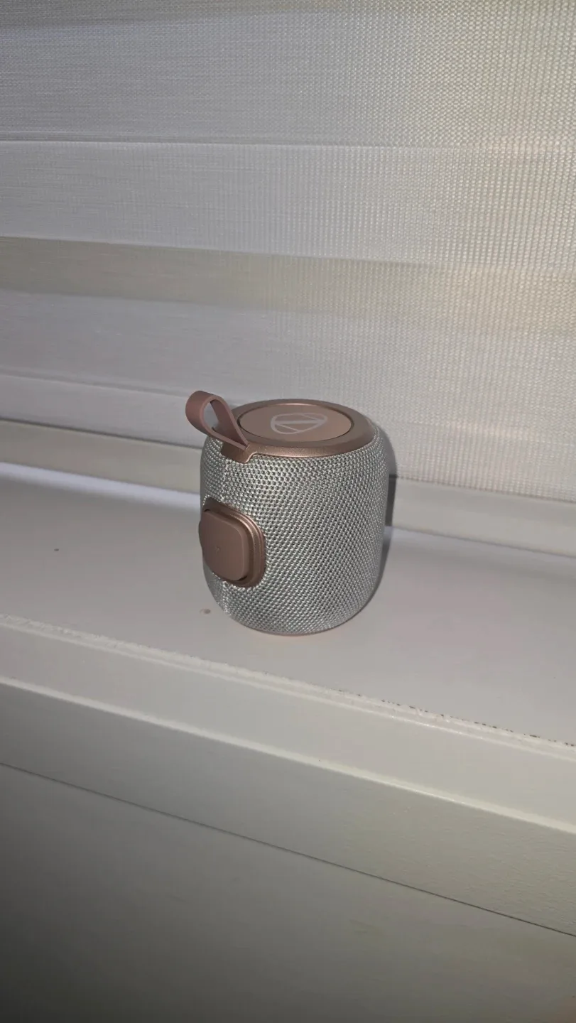 Bluetooth Speakers. image indicator(3)