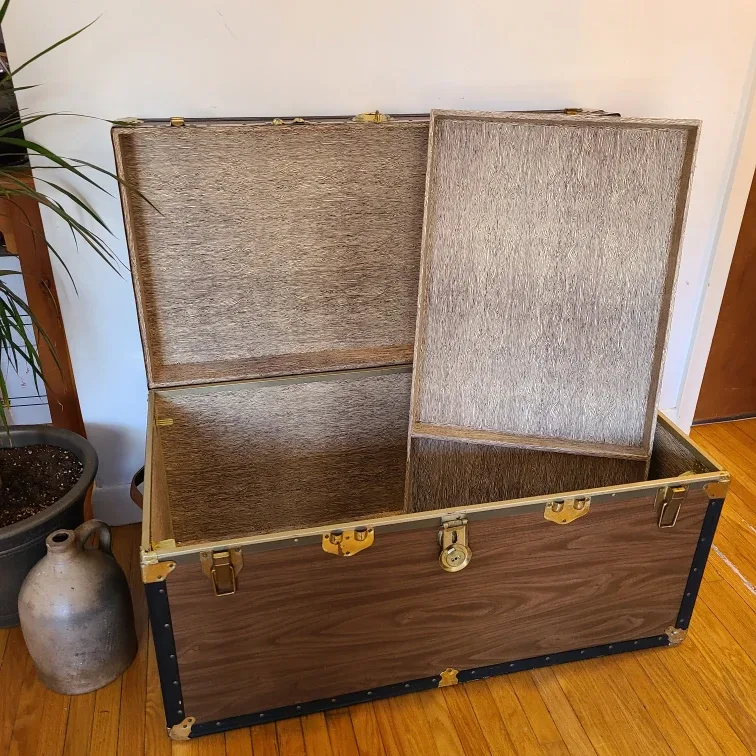 Vintage Brown Storage Steamer Trunk image indicator(6)