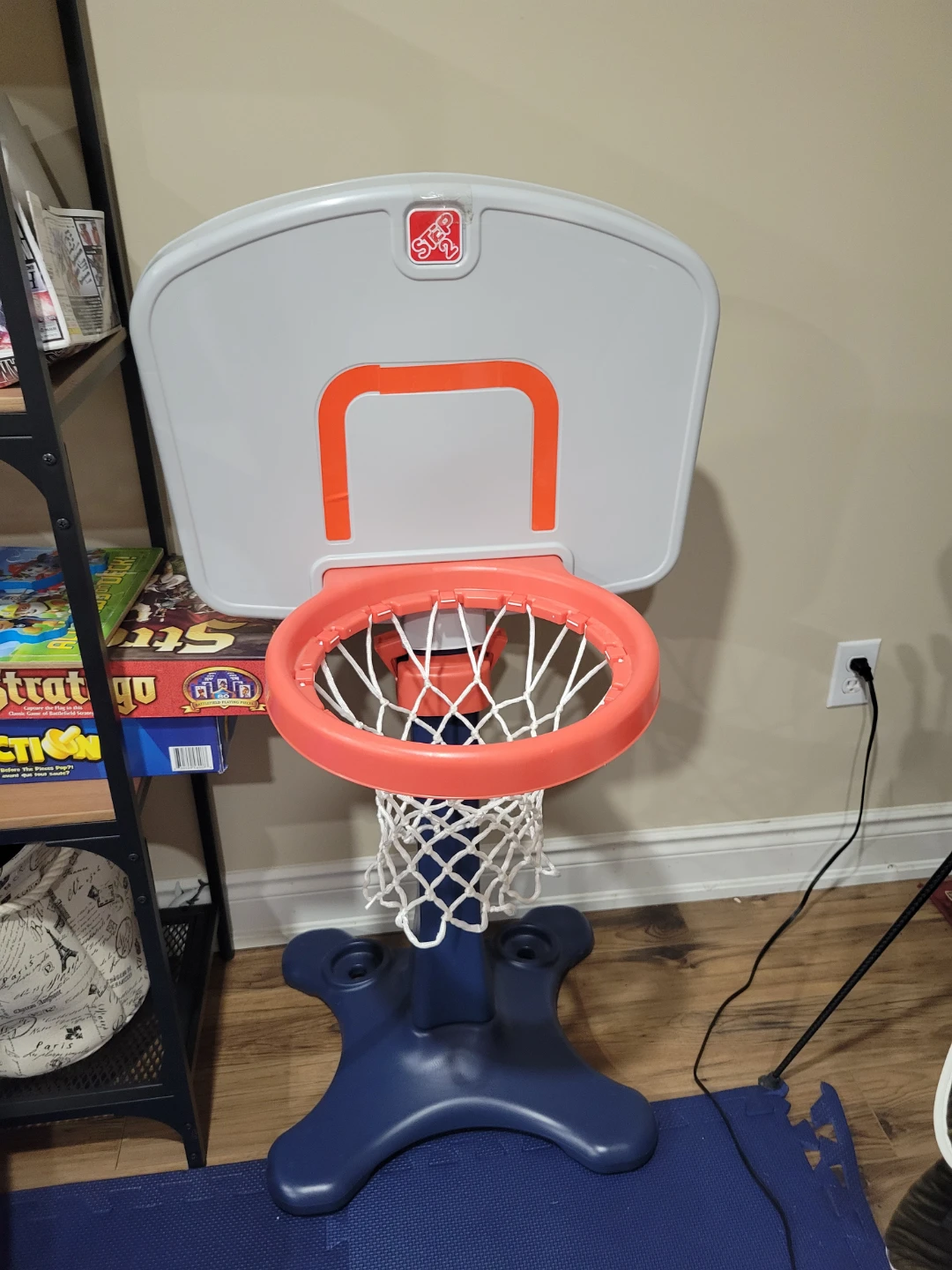 Step2 Toddler Basketball Set