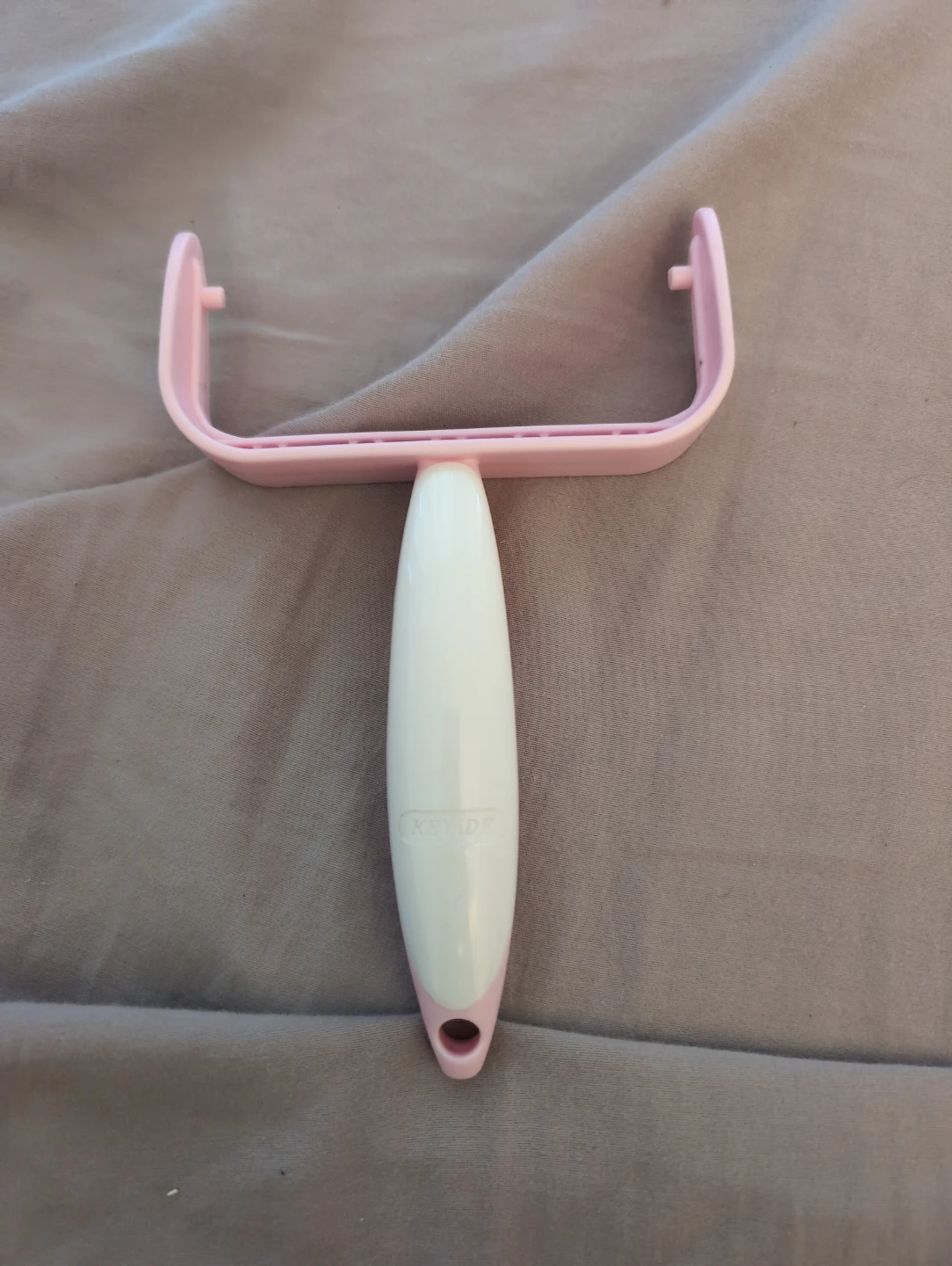 Lint Roller - Pink & White #Gifting 🎁
