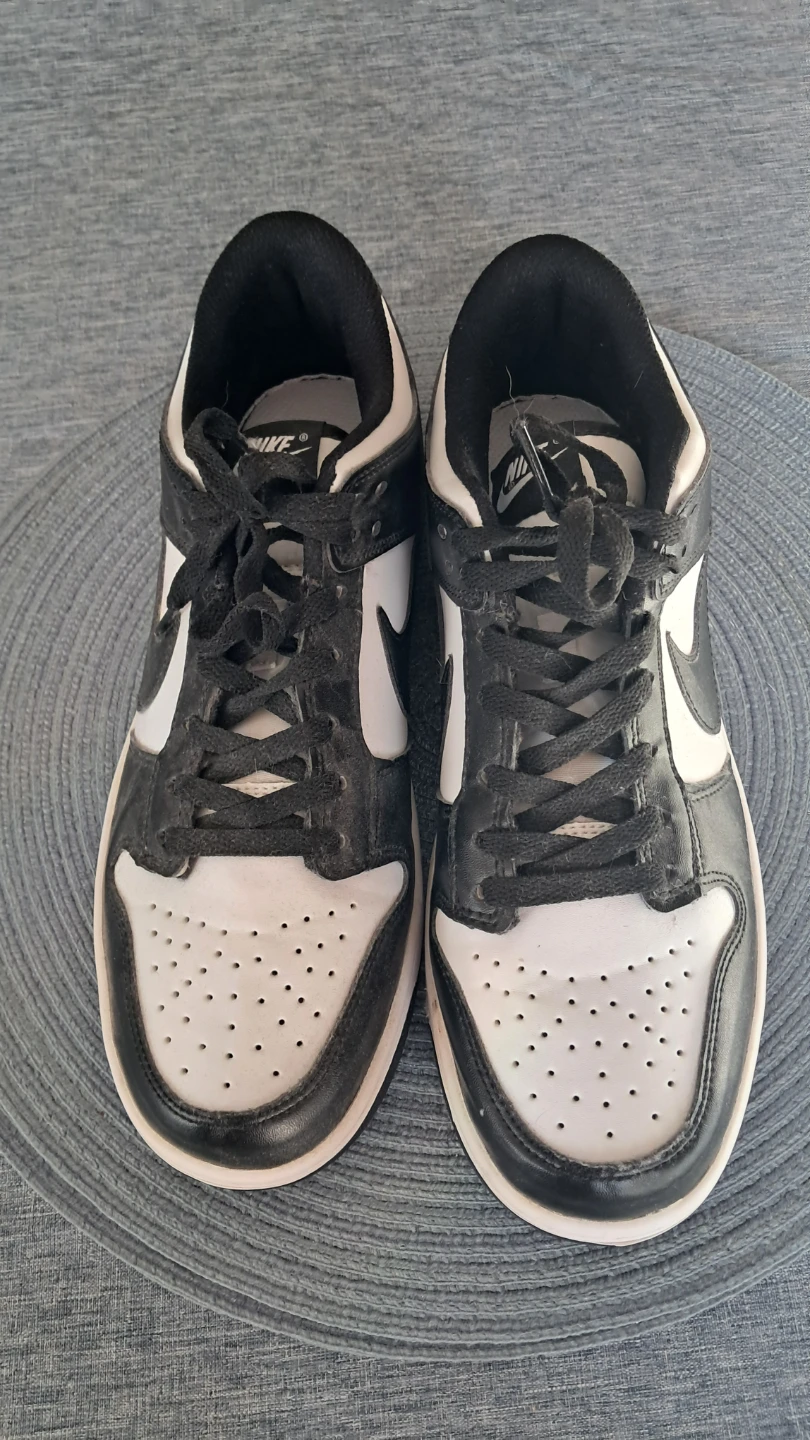 Nike Dunk Low Black/White Sneakers