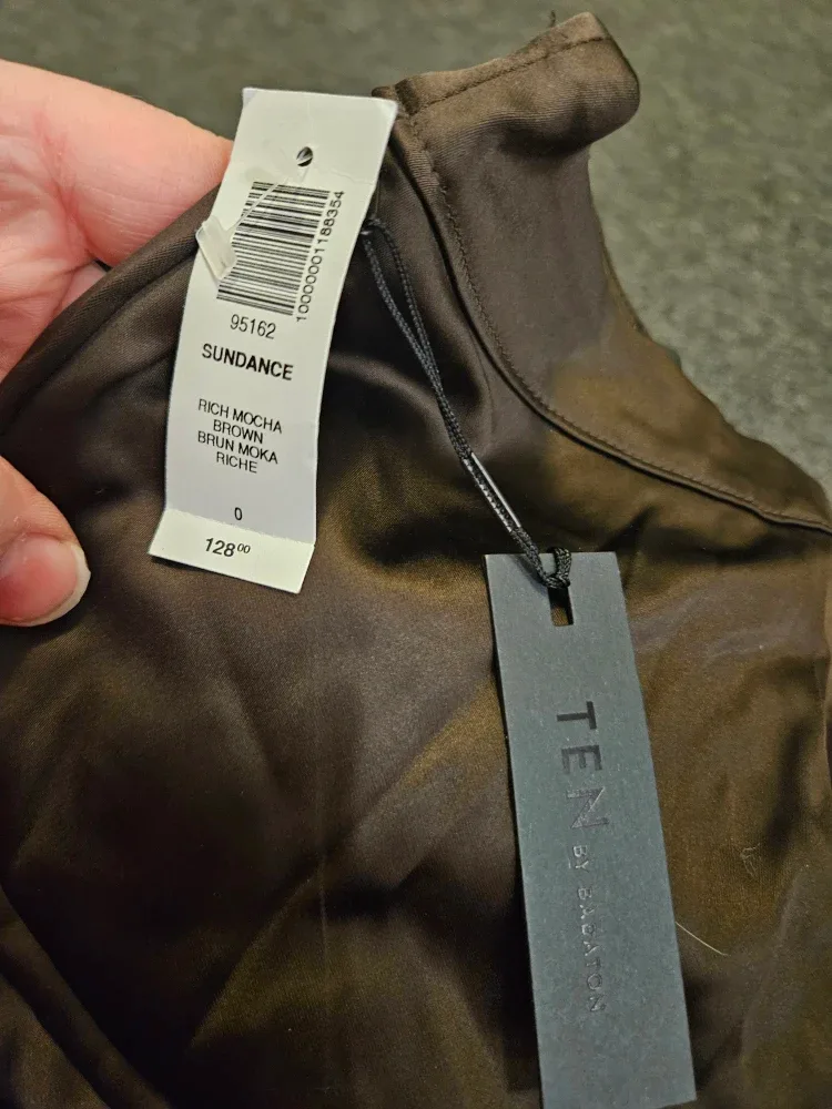 Babaton & Wilfred Pants - Size 00, 0, 4 & 8 image indicator(2)