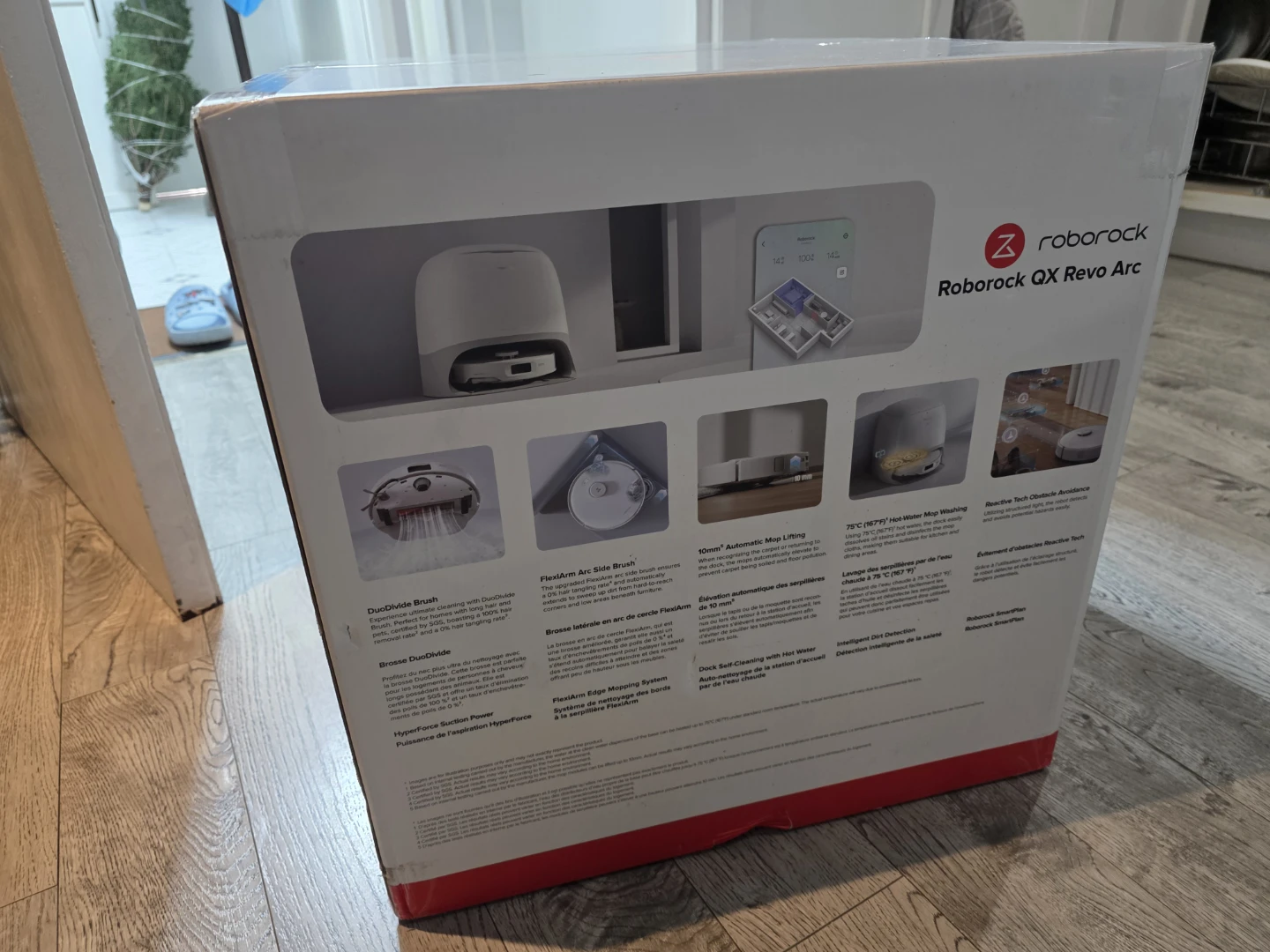 Roborock QX Revo Arc - New in Box! - photo 2