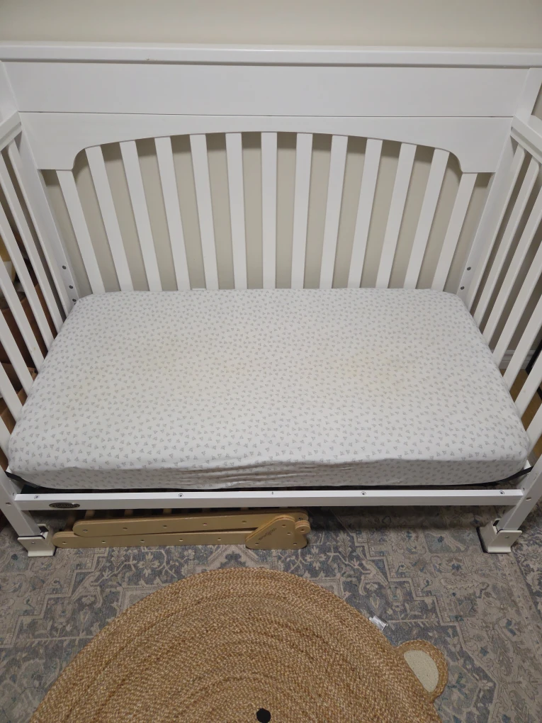 Graco Lauren 5-in-1 Convertible Crib