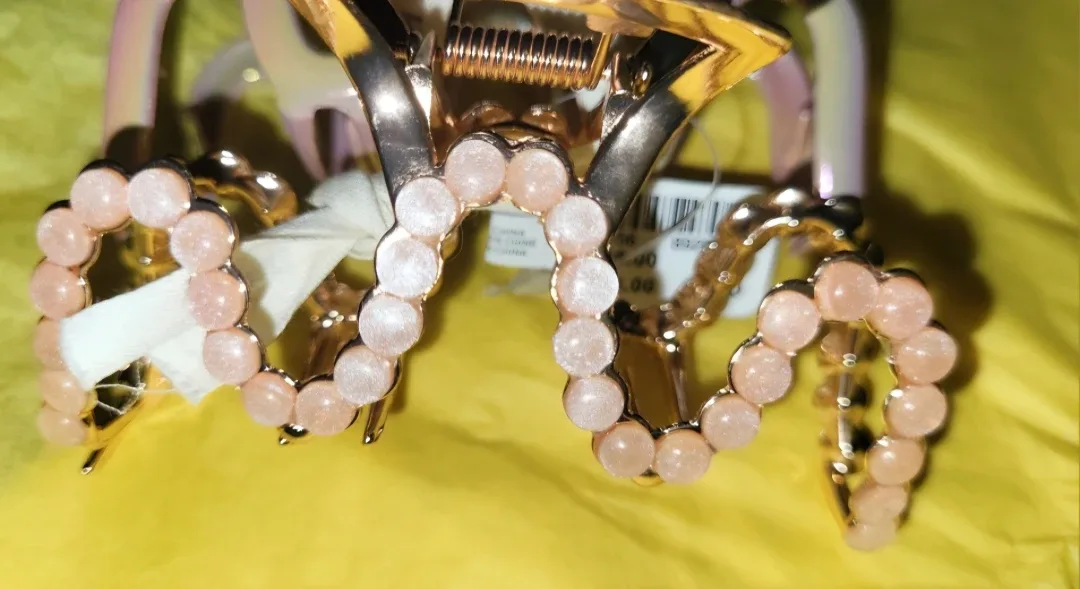 ❣️ New w Tags Anthropologie Hair Claw Clips Iridescent Pearl image indicator(6)