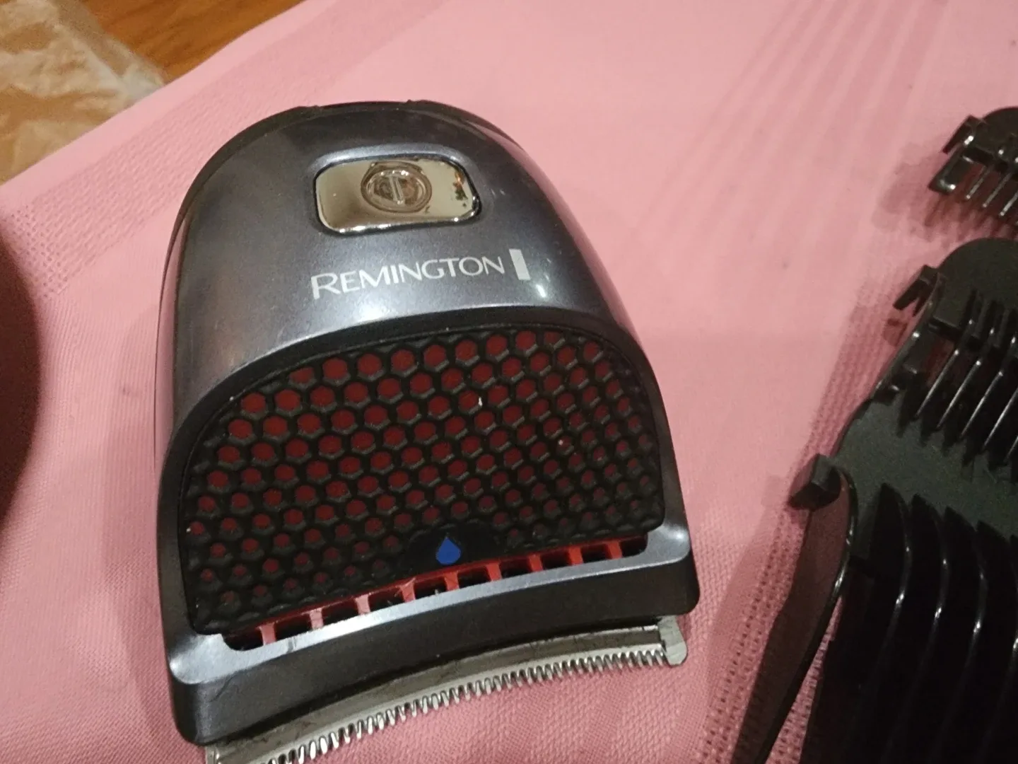 Remington Shortcut Pro Hair Cutting Kit image indicator(3)