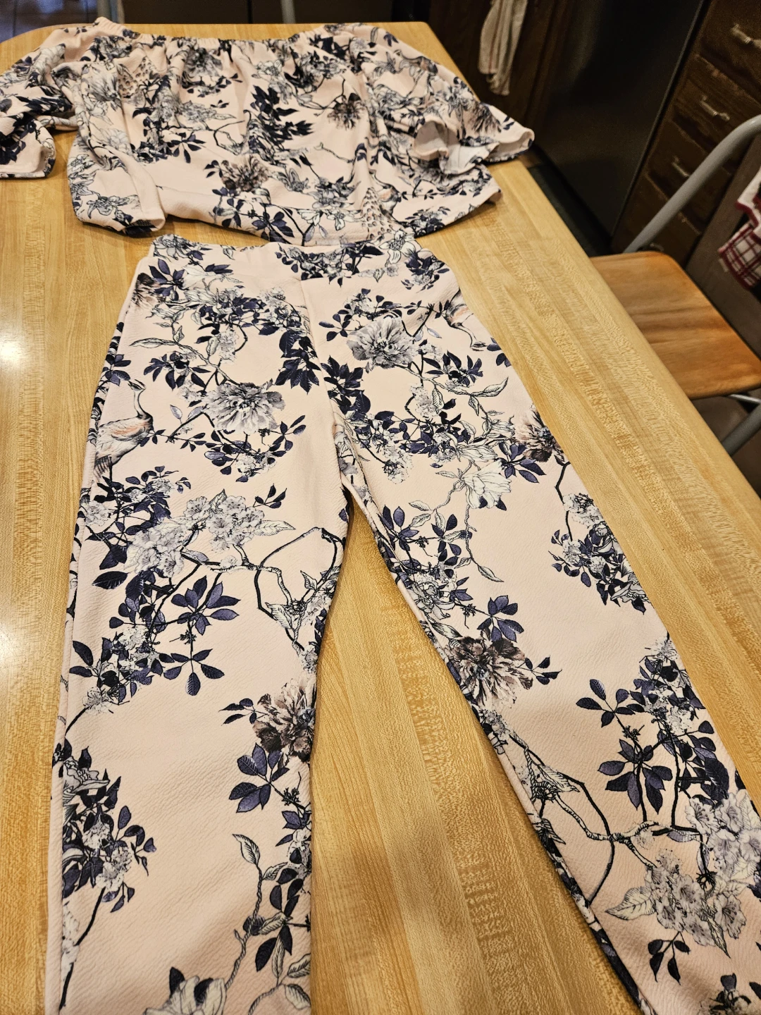 Boohoo Floral Print Matching Set - Size US 4