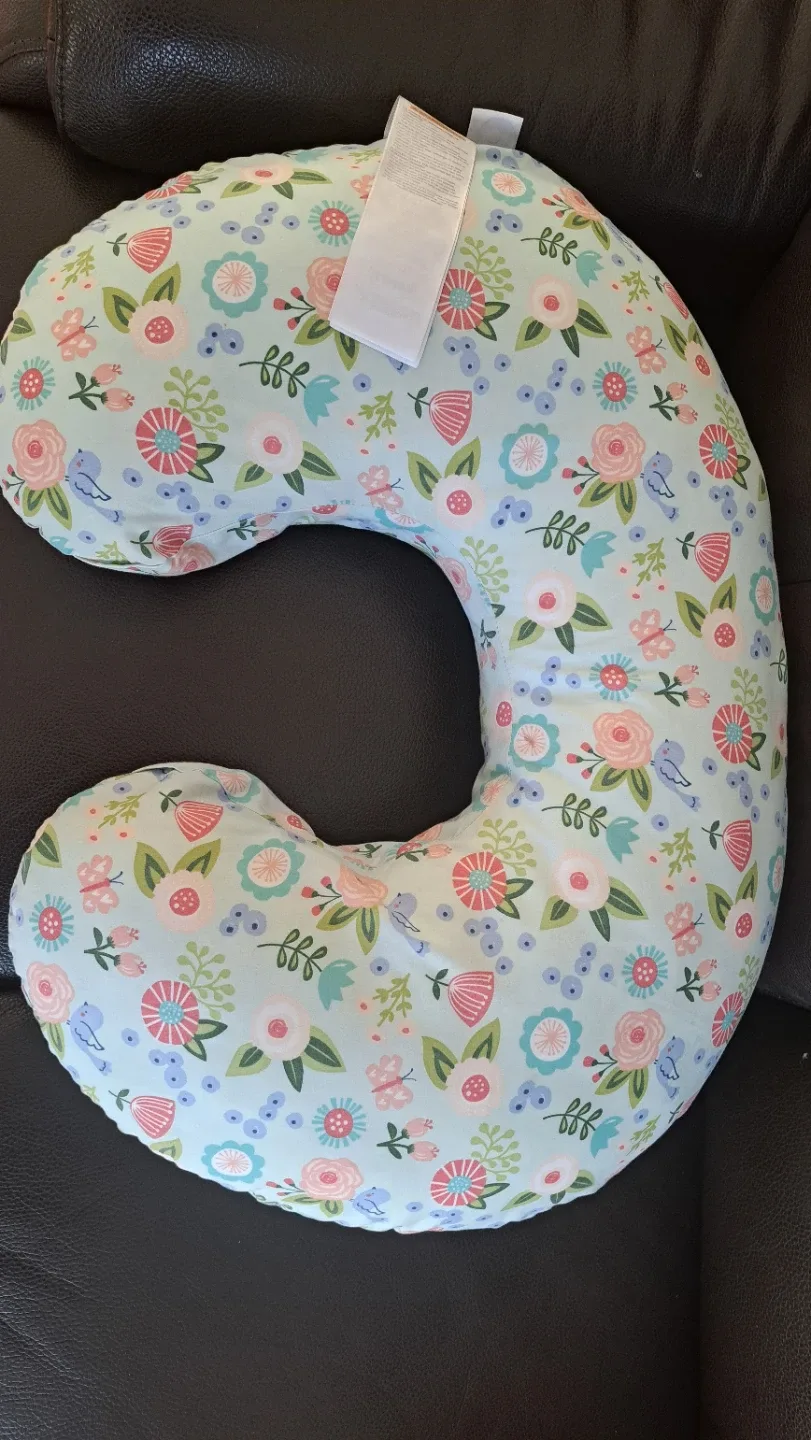 Boppy Nursing Pillow - Floral Pattern