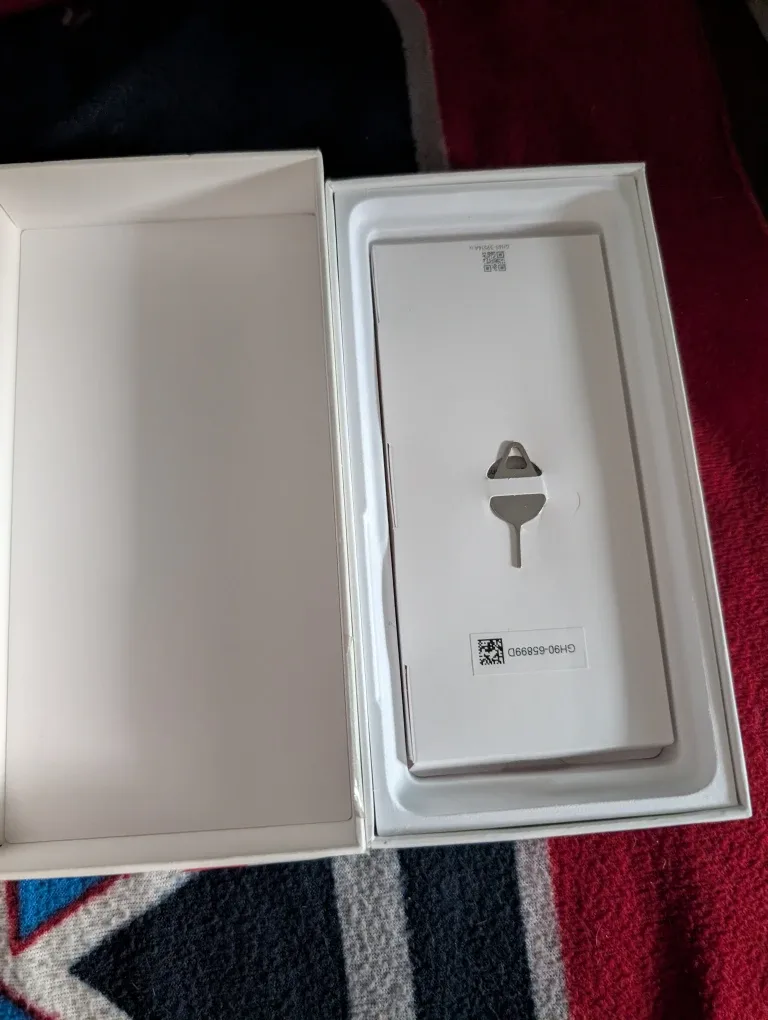 Samsung Galaxy S21 FE 5G - Excellent Condition #Cleanout image indicator(2)