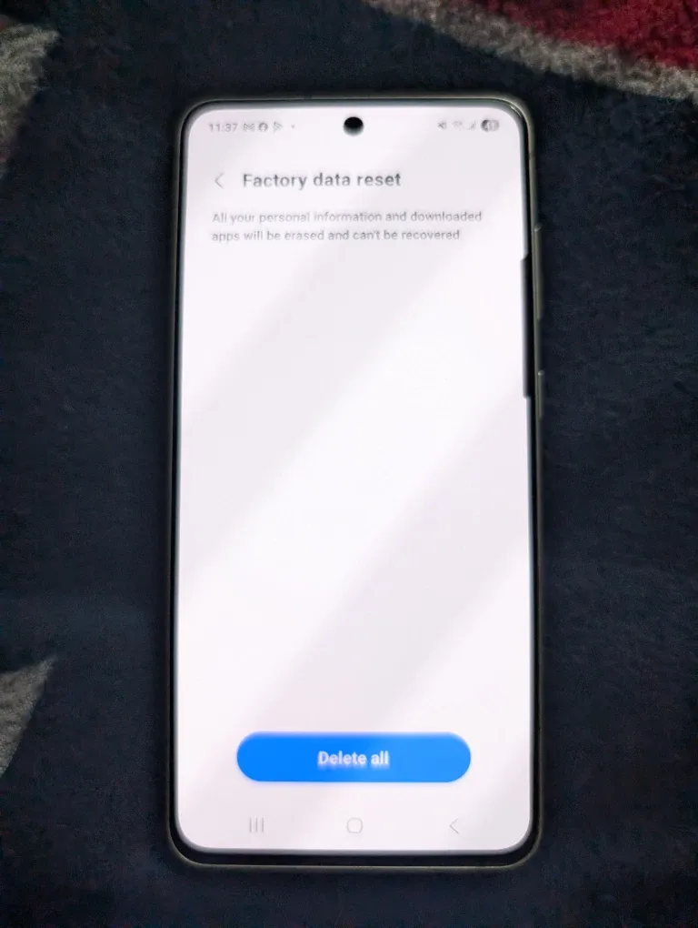Samsung Galaxy S21 FE 5G - Excellent Condition #Cleanout image indicator(3)