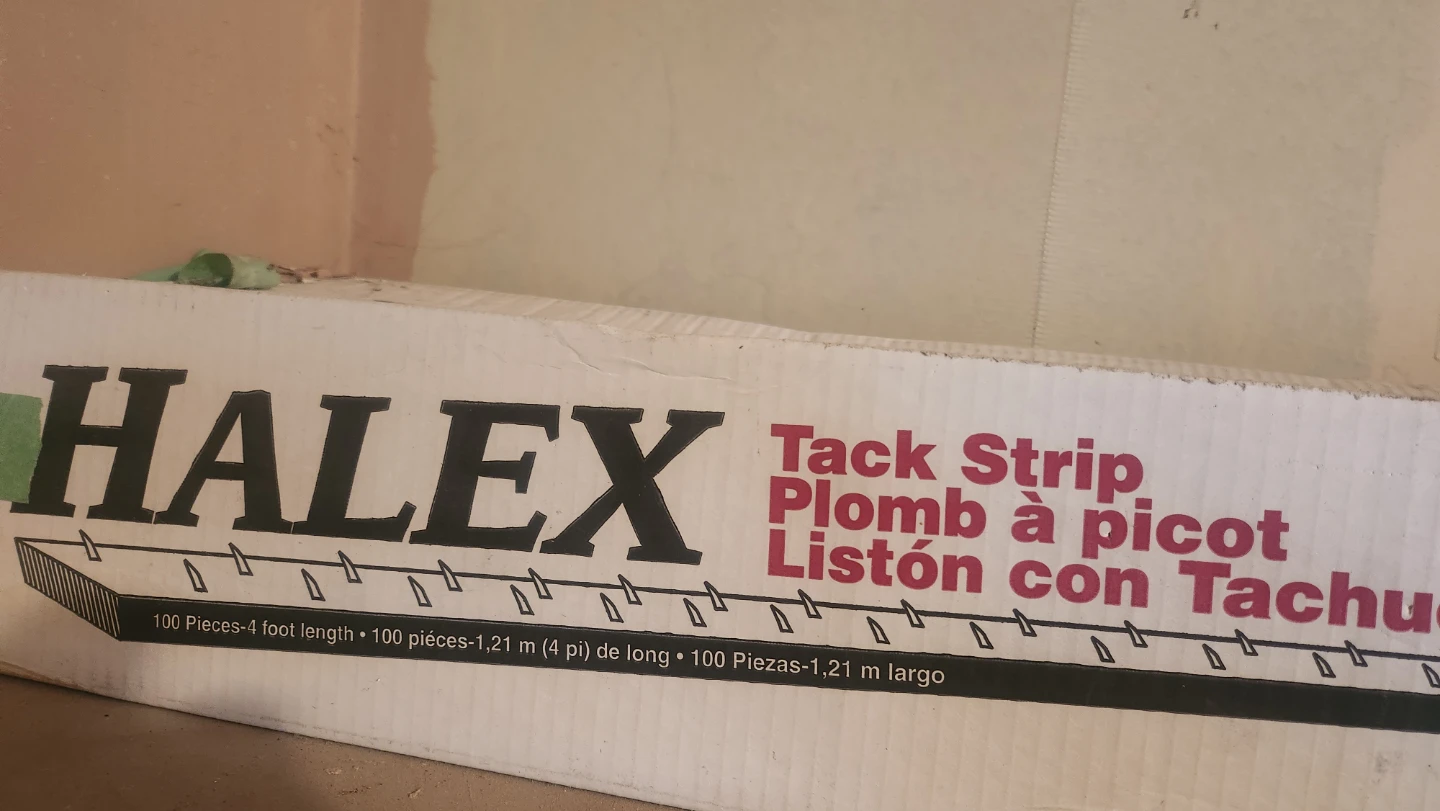Halex Tack Strip - 100 Pieces, 4 Foot Length