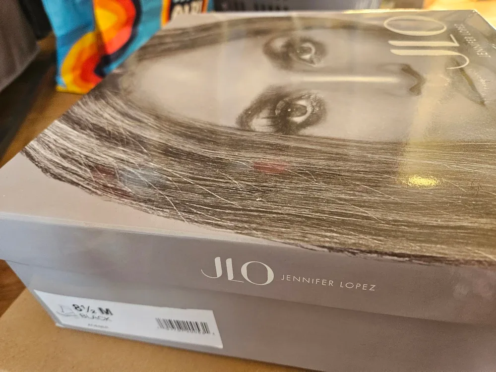 JLO Jennifer Lopez Black Boots - Size 8.5 image indicator(3)