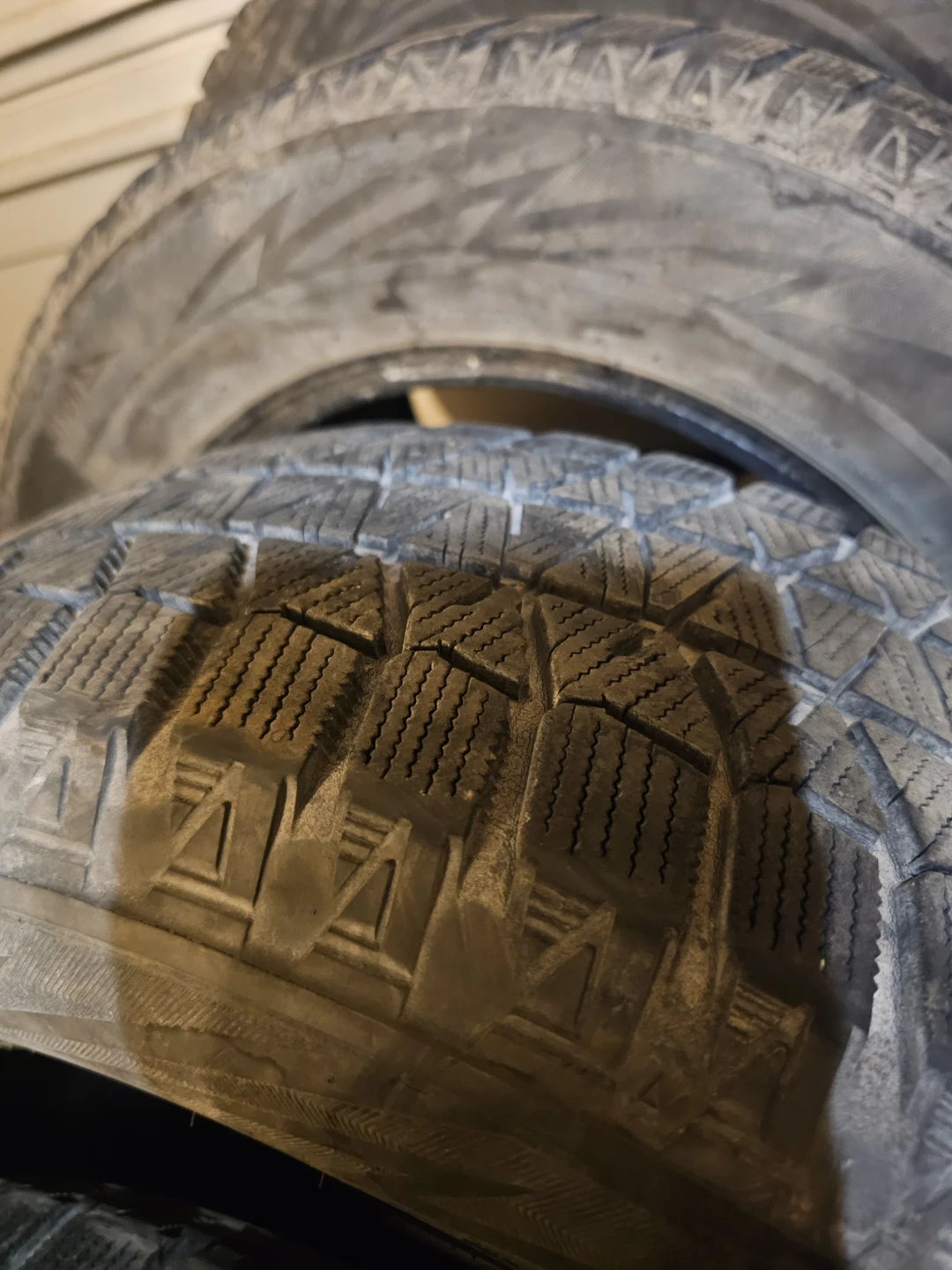 215/60R16 Bridgestone Winter Tires full set - photo 3