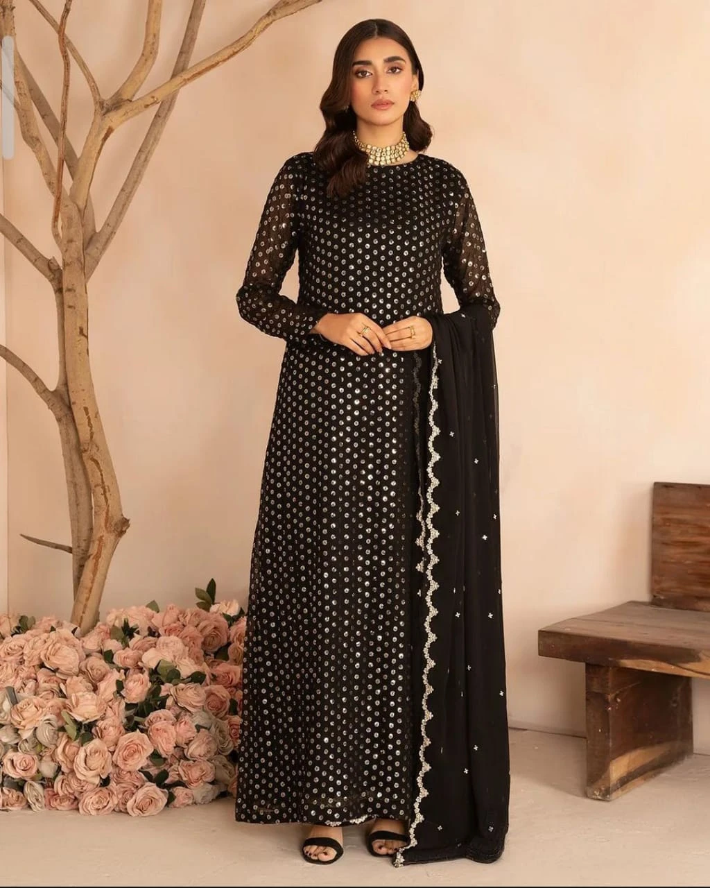 Beautiful sequence work maxi - photo 2