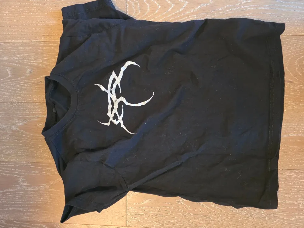 Black T-Shirt - Size S