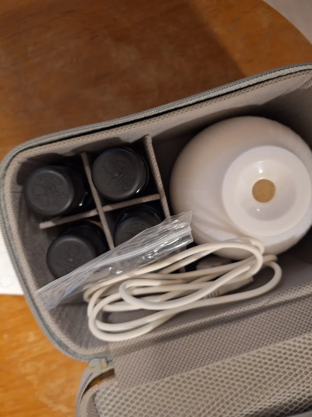 Ellia Diffuser with Essential Oils & Case