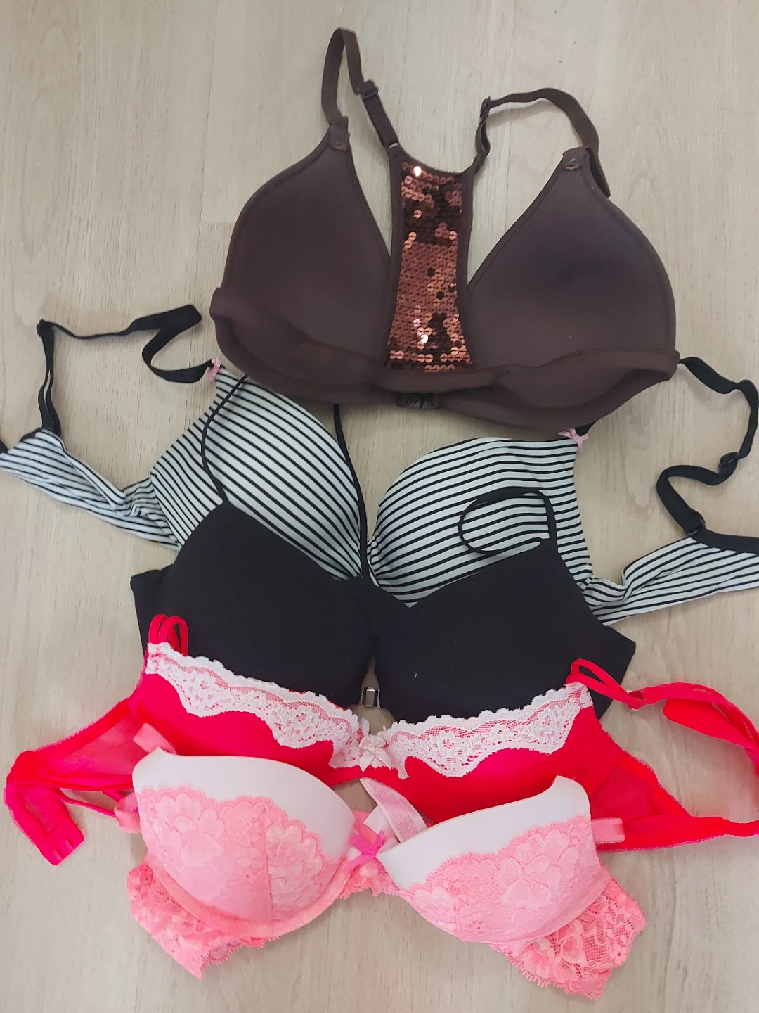 Set of Bras - Various Sizes & Styles - photo 3