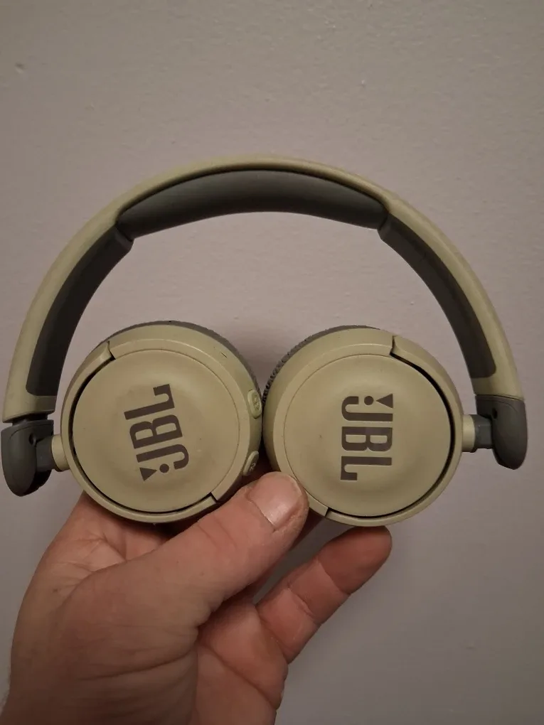 JBL Headphones - Green