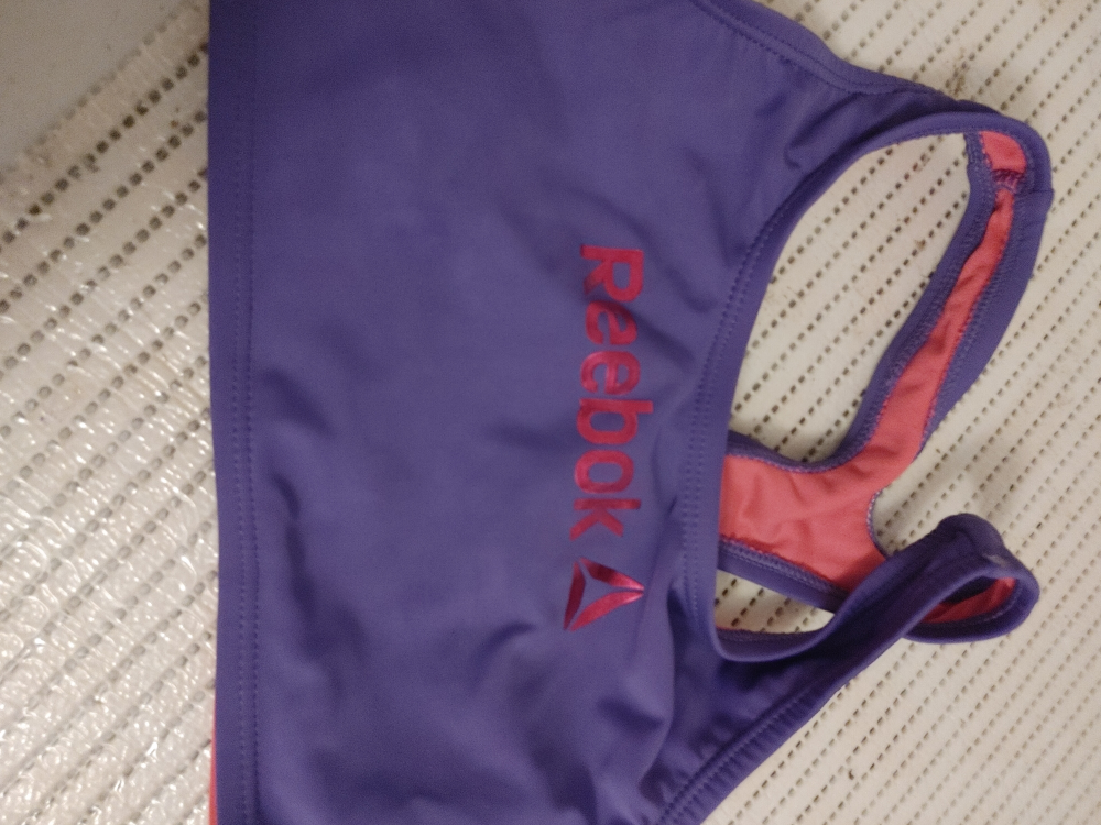 Reebok Sports Bra Girls - Size M