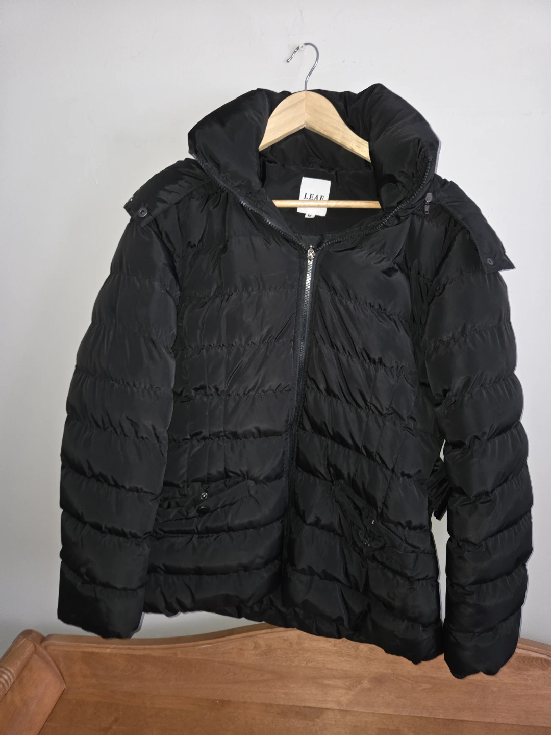 LEAF Black Puffer Jacket - Size M