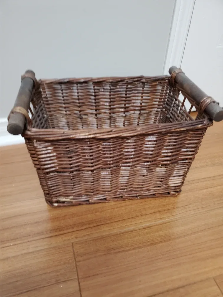 Wicker Basket with Handles - Brown #Cleanout