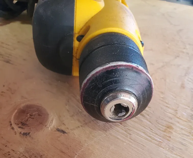 Dewalt DW112 Cordee Drill #cleanout image indicator(3)