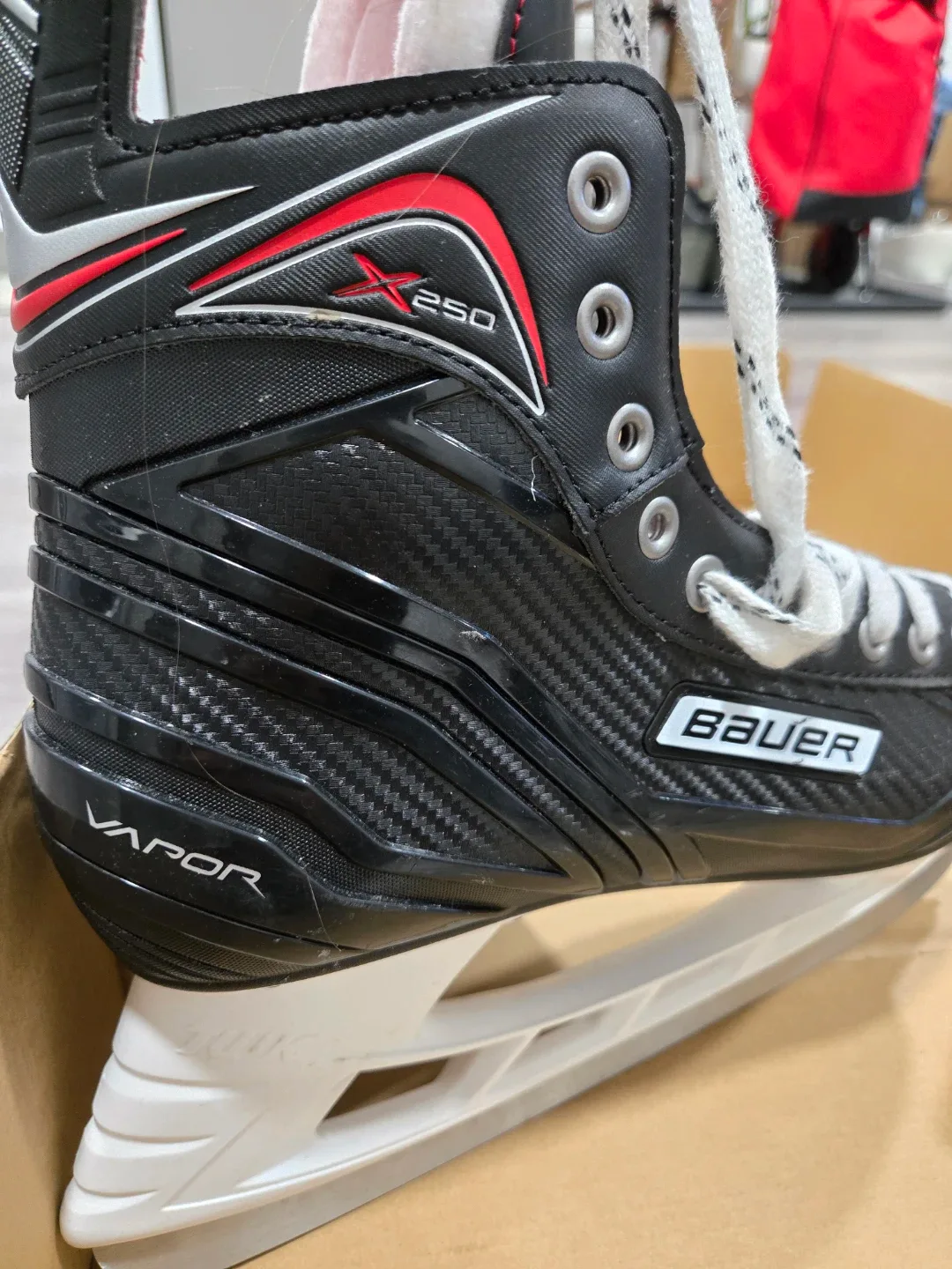 Bauer Vapor X250 Ice Hockey Skates image indicator(5)