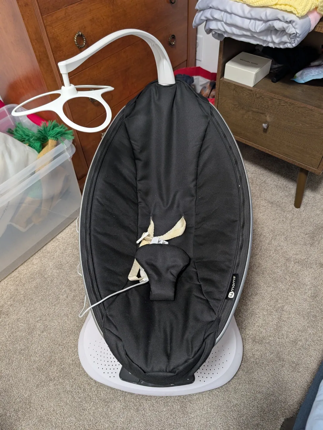 4moms MamaRoo Baby Swing - Black