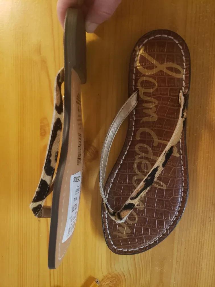 Sam Edelman Gracie Leopard Sandals - Size 6 image indicator(2)