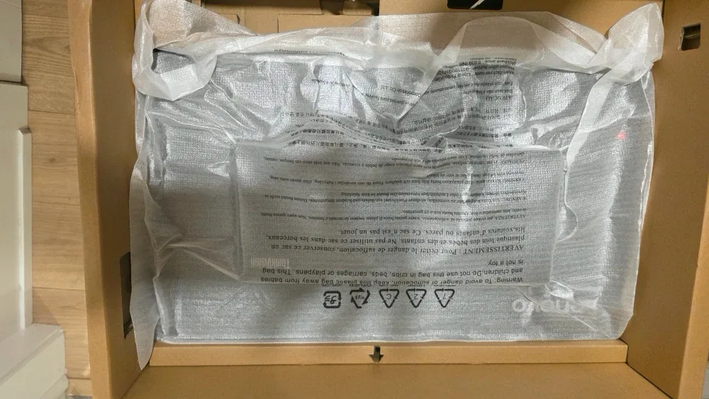 Lenovo ThinkVision T24i-30 23.8" Monitor - New!