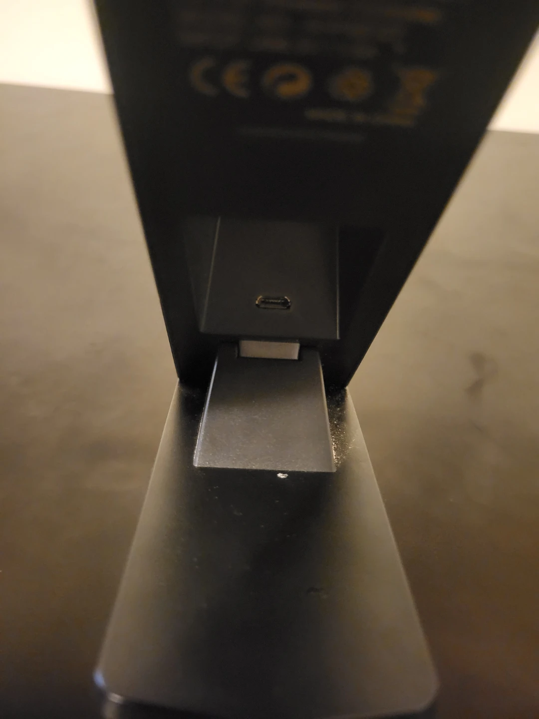 PS4 Controller Charging Dock - photo 4