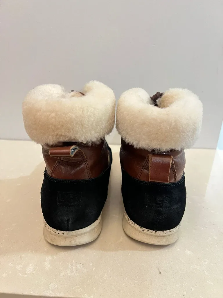 UGG Boots - Black & Brown image indicator(3)