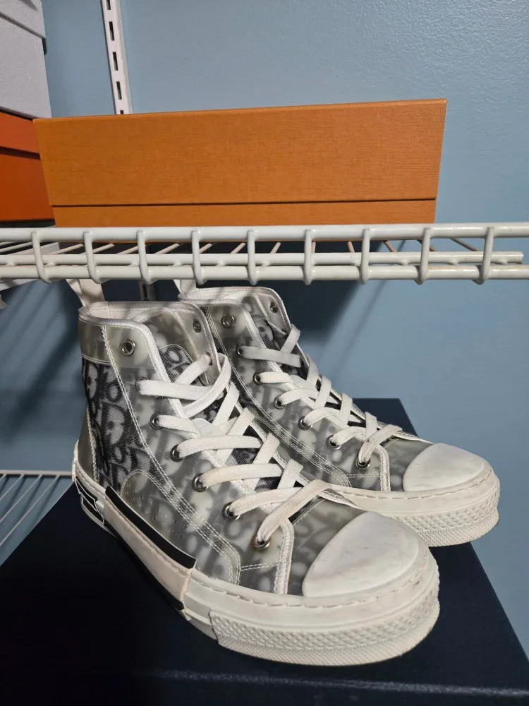 Dior Oblique High-Top B23 Sneakers