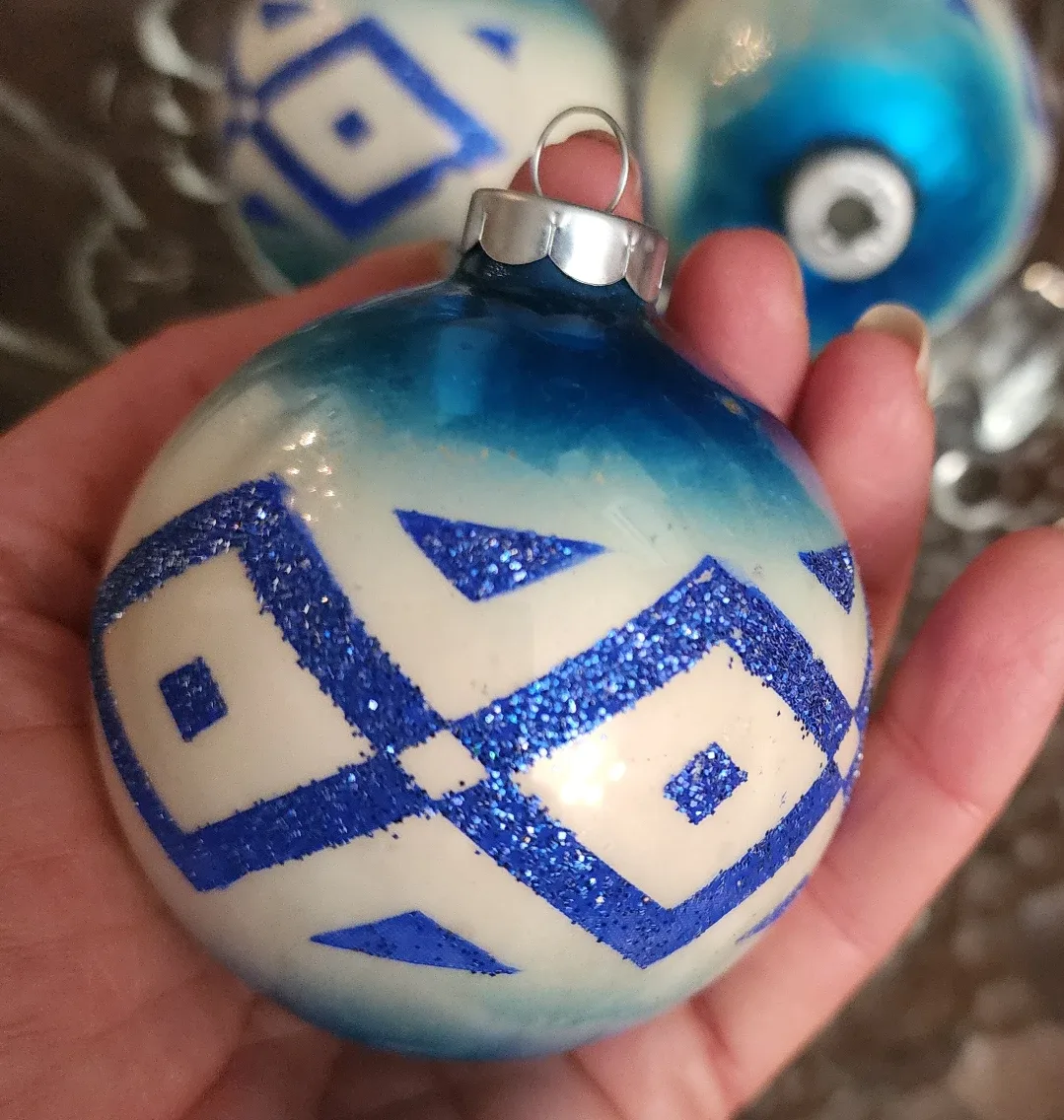 Vintage Blue & White Christmas Ornaments (Set of 4) image indicator(2)