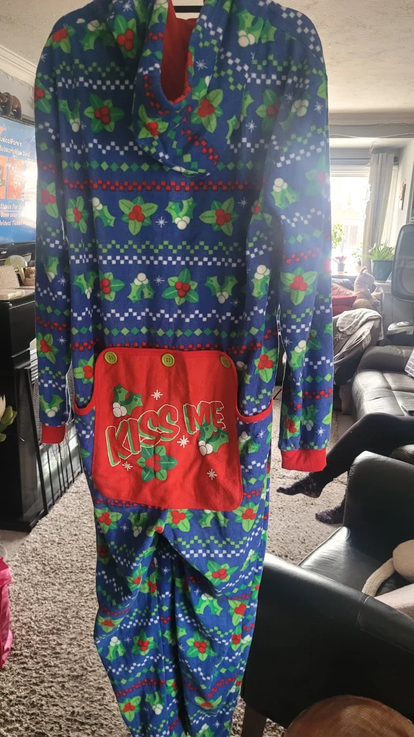 Holiday Onesie - Size M/M image indicator(7)
