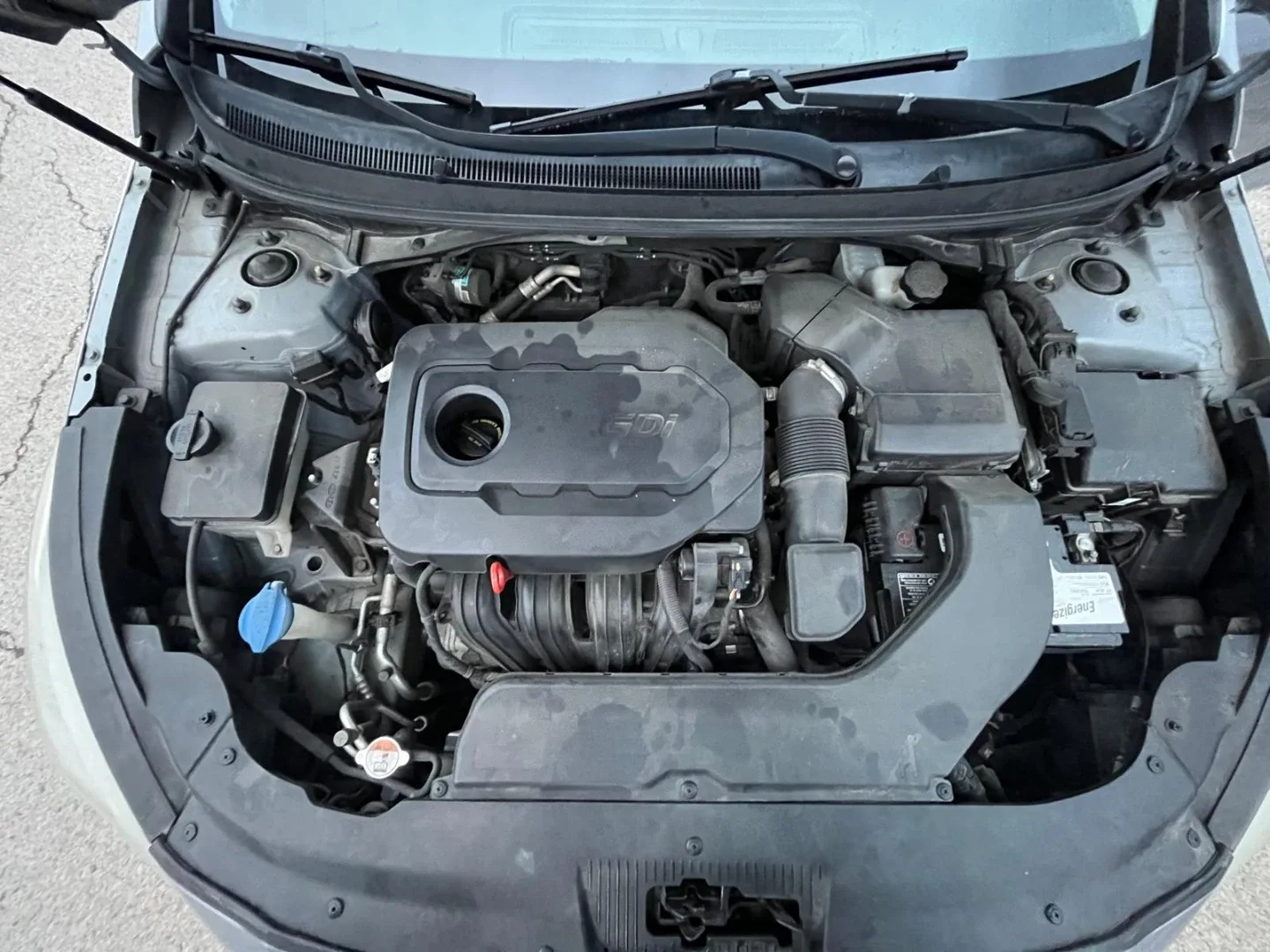 Hyundai Sonata - Silver Sedan image indicator(8)