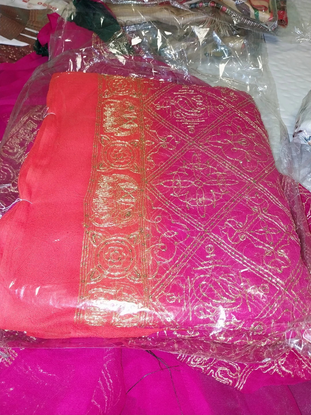 Pink and Gold Embroidered saree - photo 4