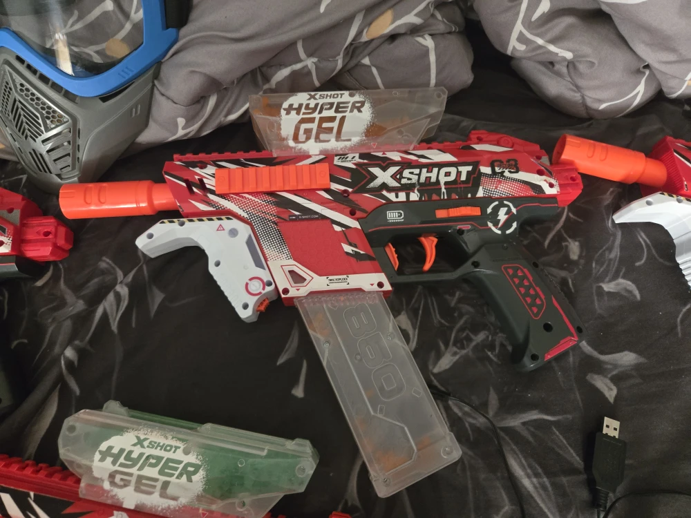 5 X-Shot Hyper Gel Blaster D3s, masks and safety glasses. - photo 2
