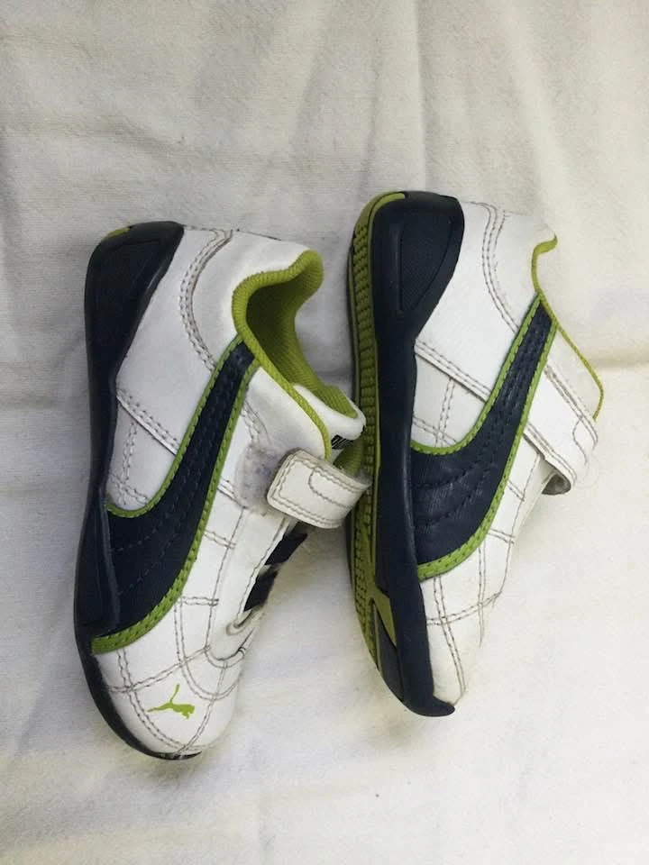 Boys sz 8 Puma running shoes - photo 2