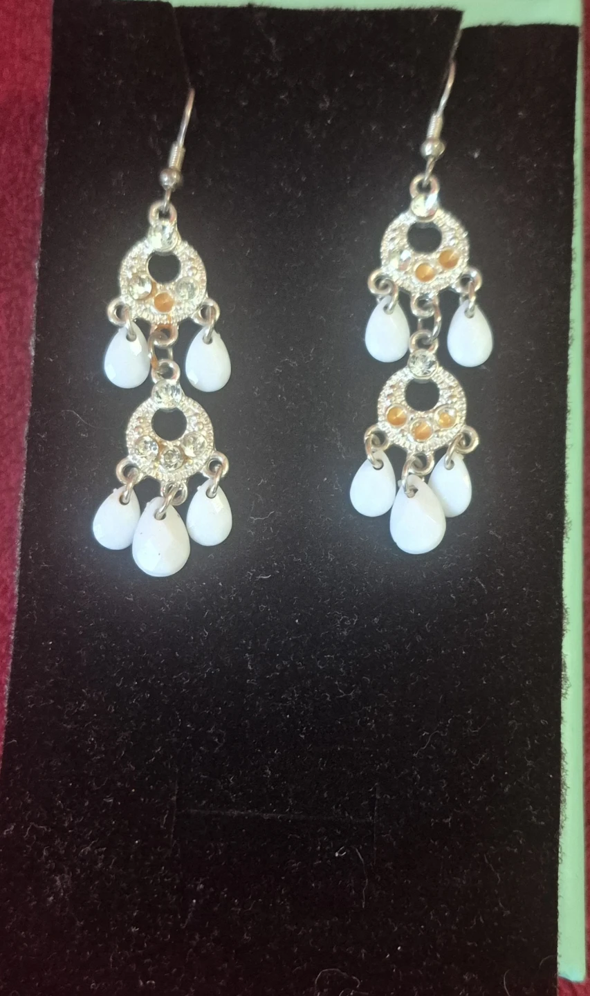 Assorted Fashion Earrings - photo 3